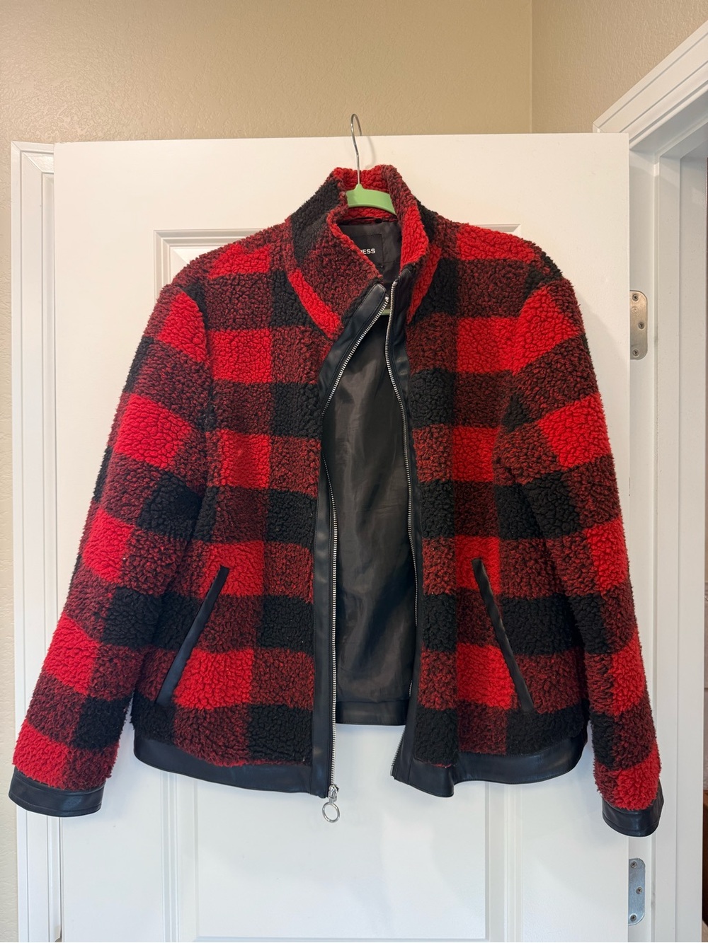 Women’s Red & Black Buffalo Plaid Sherpa Jacket